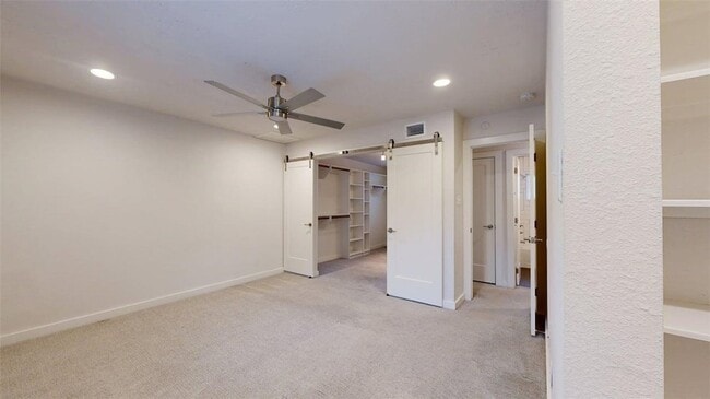 Building Photo - 505 Boyett St