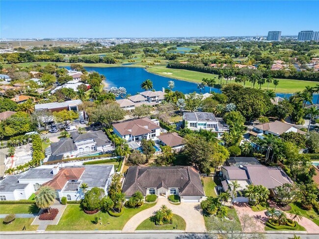 Building Photo - 5253 NW 94th Doral Pl