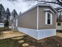 Building Photo - 112 Harold Dr