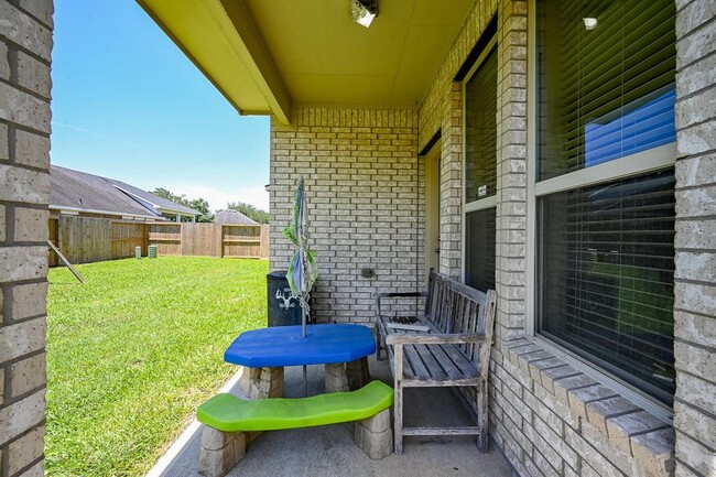 Building Photo - 7818 Iris Glen Ln