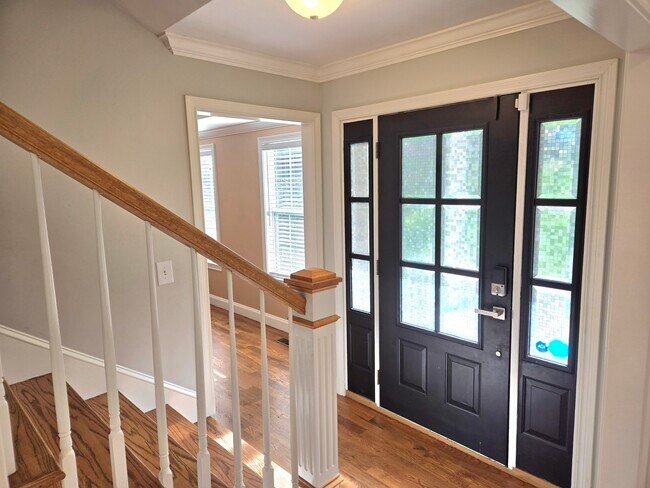 Building Photo - 12469 Daisywood Dr