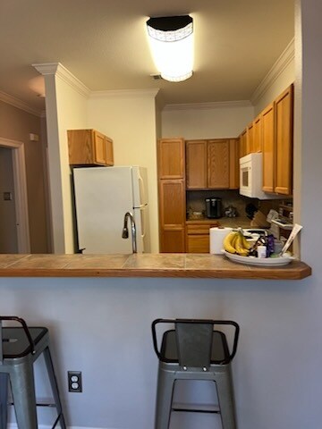 Building Photo - 4625 Burbank Dr