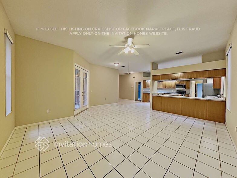 Building Photo - 2906 Aston Ave