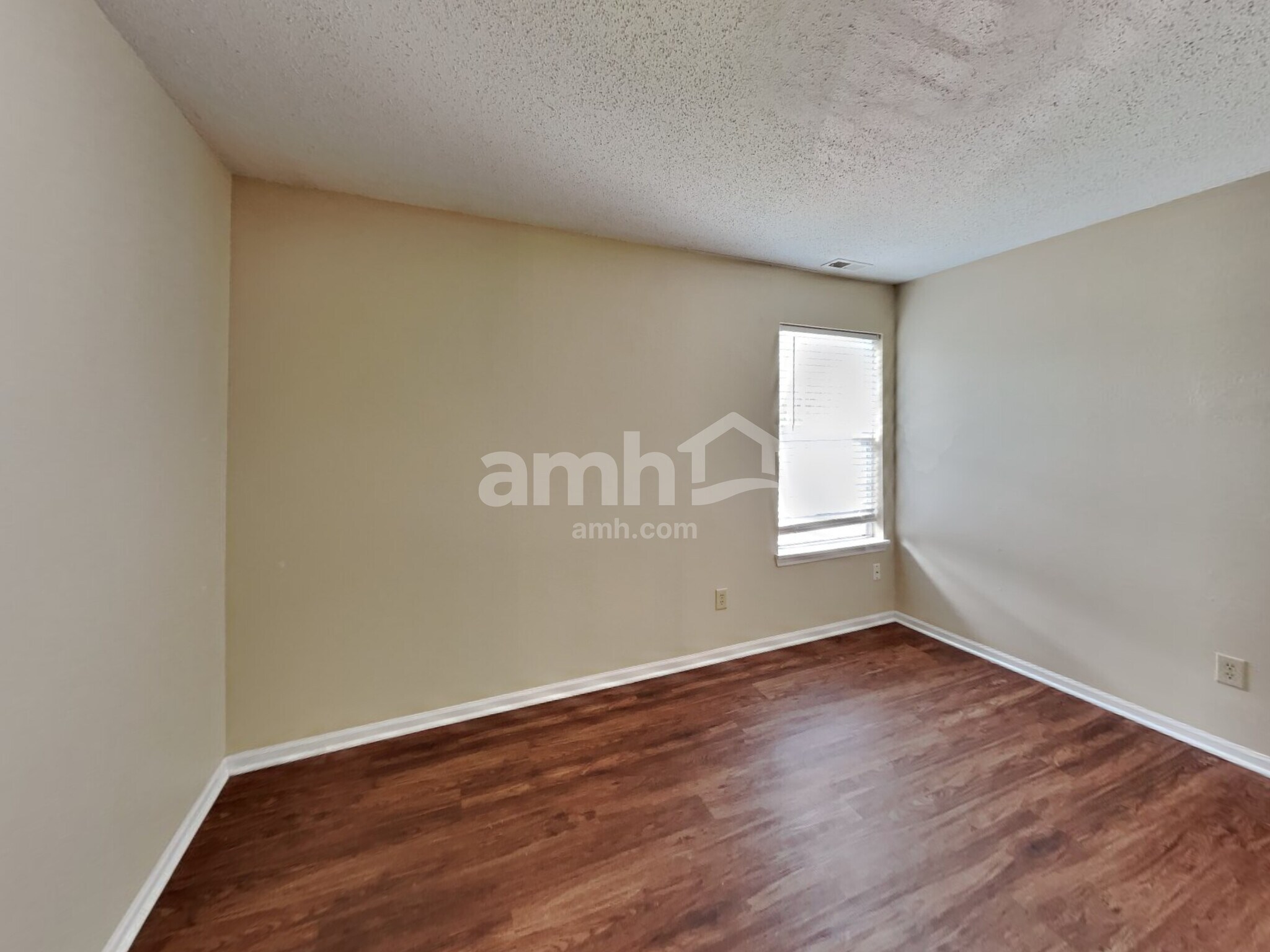 Building Photo - 7703 Vincent Ct