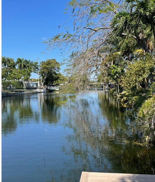 Building Photo - 12330 Griffing Blvd