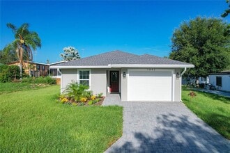 Building Photo - 7091 Tamarind Way