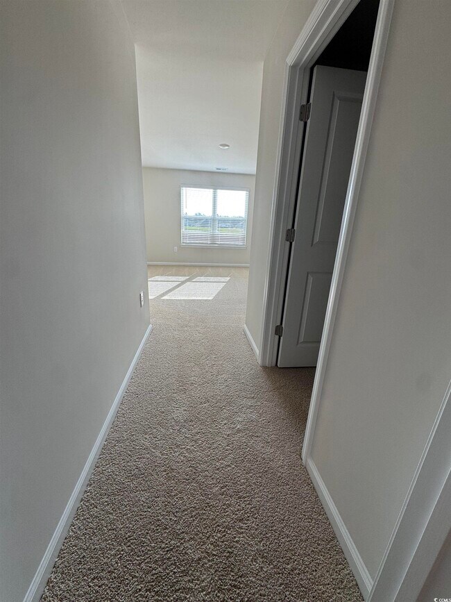 Building Photo - 403 Acosta Cir
