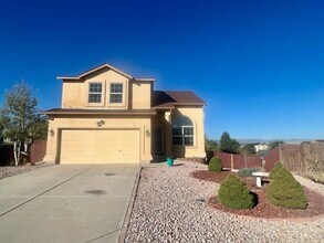 Building Photo - Stunning 4 bedroom home in Claremont Ranch!