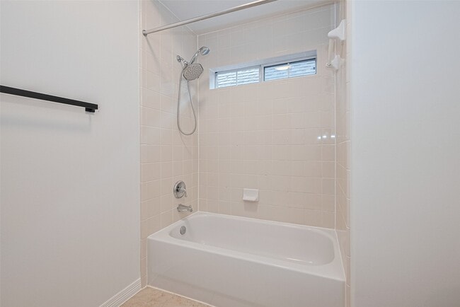 Building Photo - 1514 Olive Park