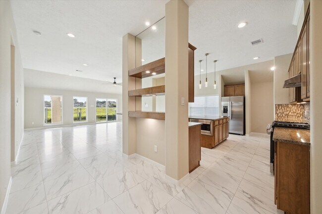 Building Photo - 416 Twin Timbers Ln