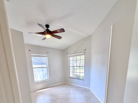 Building Photo - 839 W Sunbird Path
