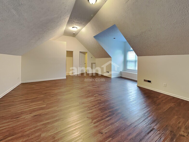 Building Photo - 3310 Patcole Ct