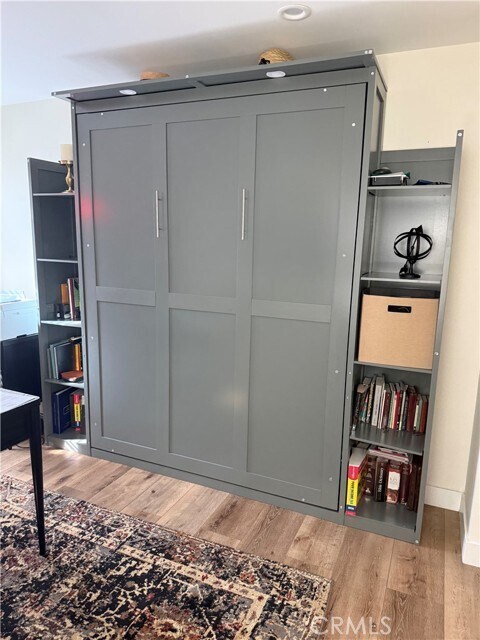 Building Photo - 5247 Buffalo Ave