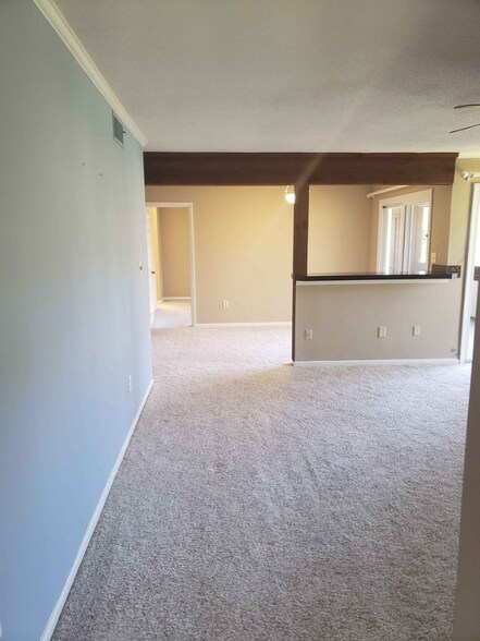 Building Photo - 7345 Winery Ln