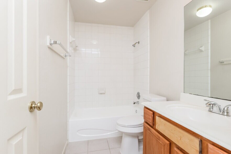 Building Photo - 7714 Danehill Dr