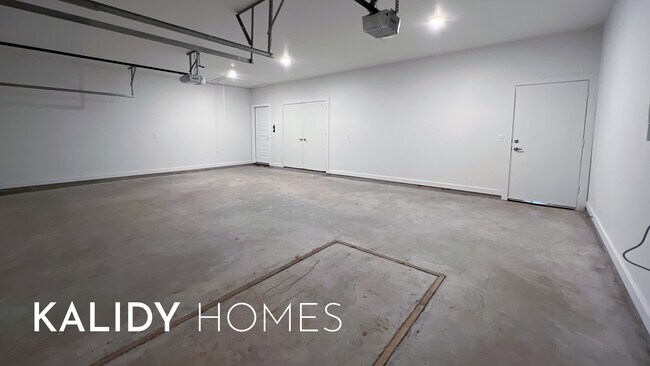 Building Photo - 20456 Antler Farms Dr