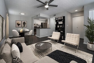 Interior Photo - Runaway Bay