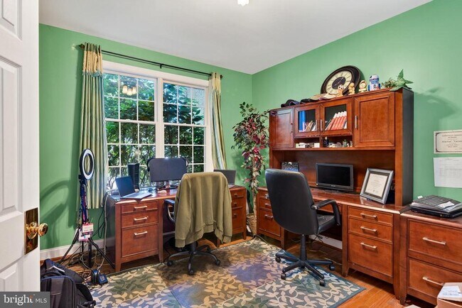 Building Photo - 212 Prescott Dr