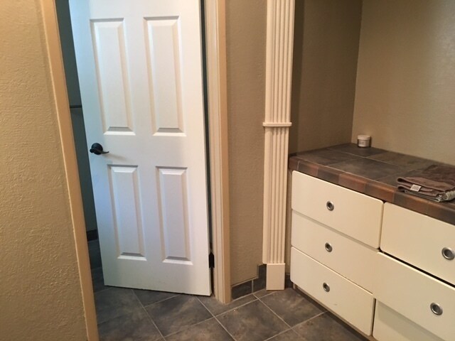 Building Photo - 131 Fountainhead Ct