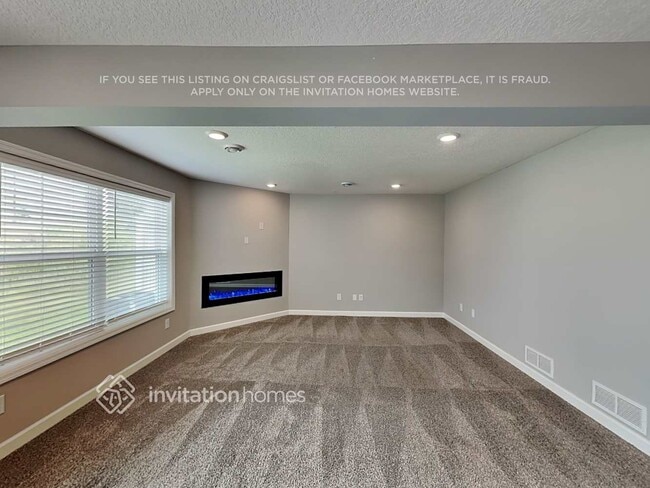 Building Photo - 9654 Canter court