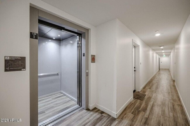 Building Photo - 475 N 9th St