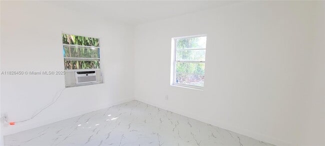 Building Photo - 741 NW 116th St