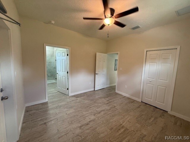 Building Photo - 5838 W Green Acres St