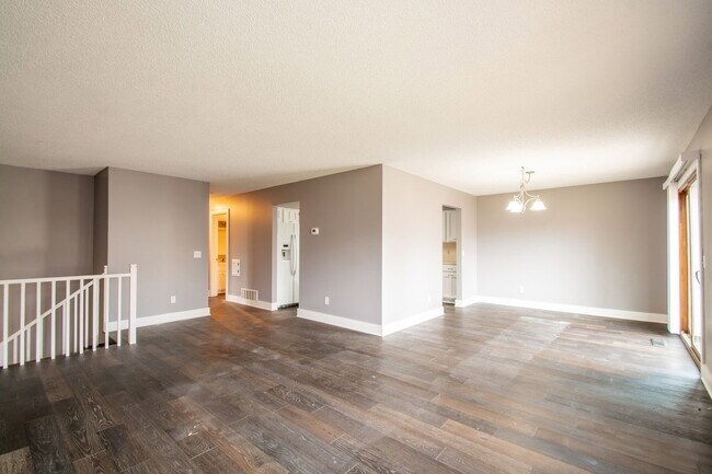 Building Photo - 14508 95th Ave N