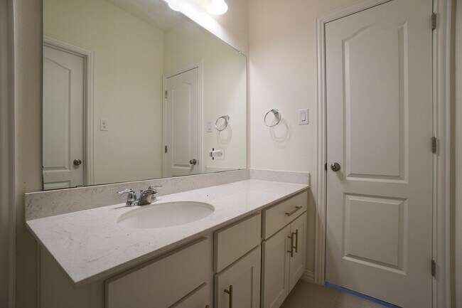 Building Photo - 208 Monteforte Rd