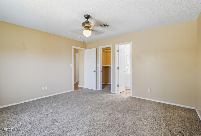 Building Photo - 12504 Jon Evans Dr