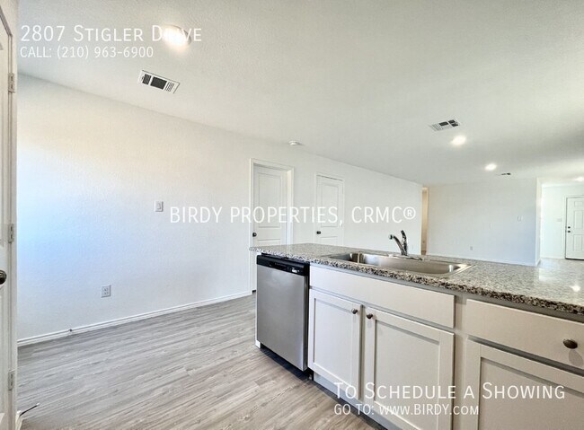 Building Photo - 2807 Stigler Dr