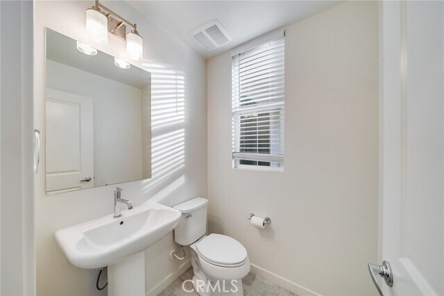 Building Photo - 582 Cultivate