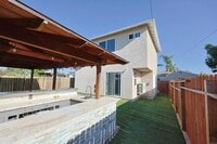 Building Photo - 5740 Midwick St