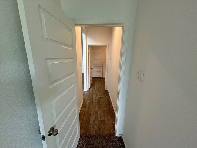 Building Photo - 7326 Audubon Russet Dr