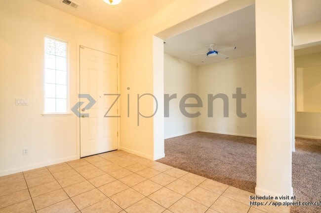 Building Photo - 100 Canterbury Ct