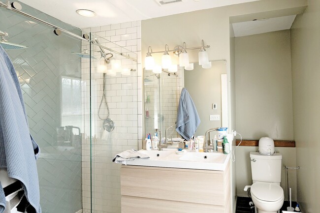 Building Photo - Downtown Home with Classic Charm & Modern Updates