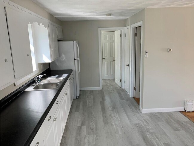 Building Photo - 15 Virginia Ave