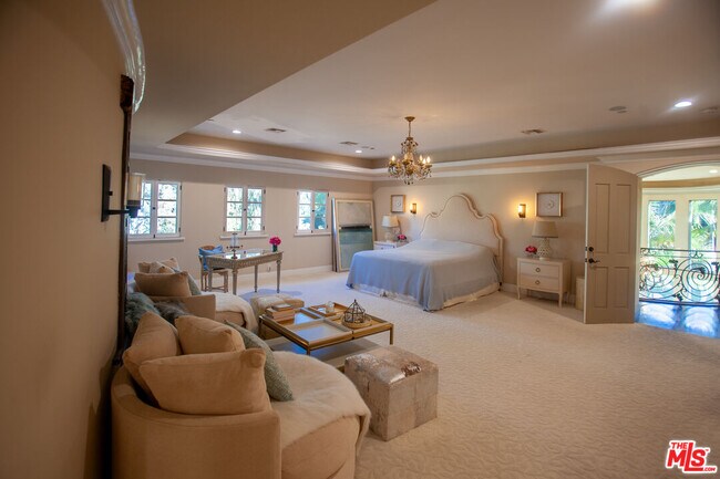 Building Photo - 3501 Caribeth Dr