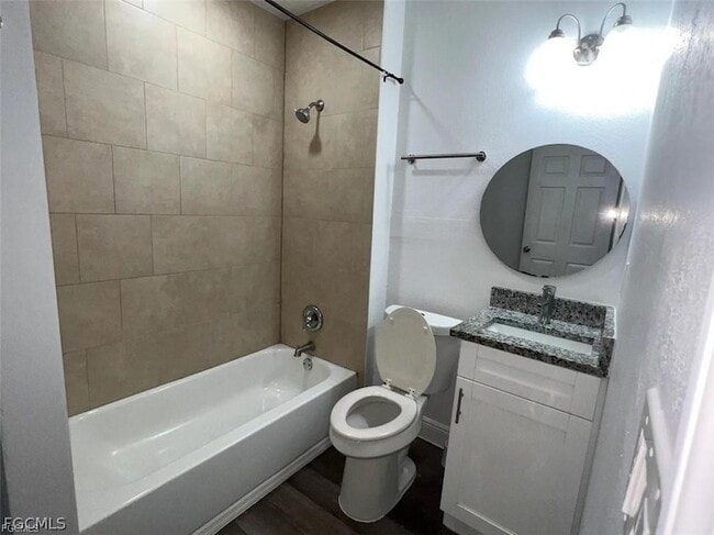 Building Photo - 4180 Sabal Ln