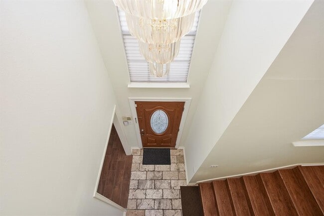 Building Photo - 4026 Almond Lake Dr