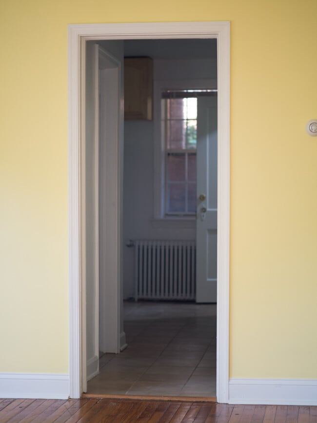 Building Photo - 8007 Garland Ave