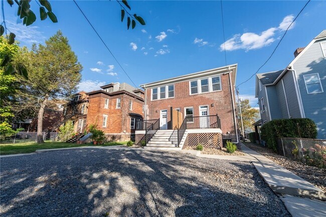 Building Photo - 531 N Euclid Ave