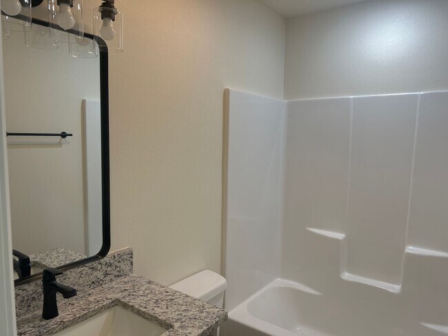 Building Photo - Stunning Newly Built 3-Bedroom, 2-Bath Home in Tahlequah, OK!