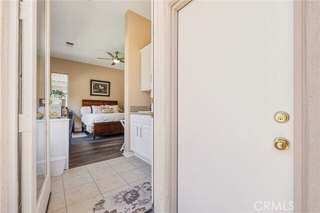 Building Photo - 78652 Alliance Way