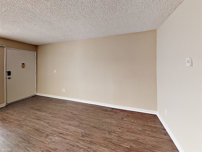 Building Photo - 2407 Adams Ave