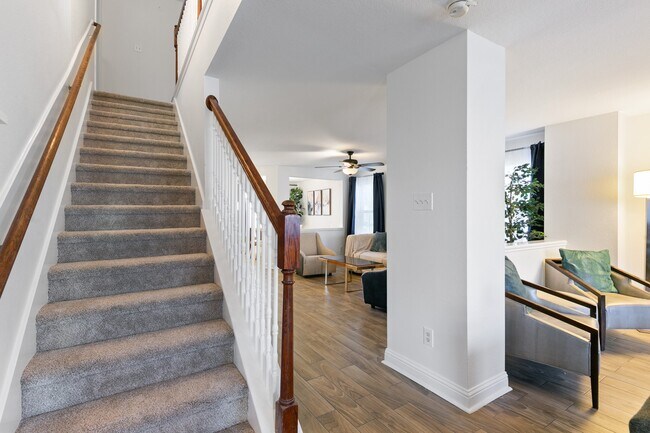 Building Photo - 2651 Skyview Shadows Ct