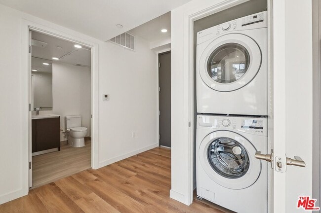 Building Photo - 1814 Federal Ave