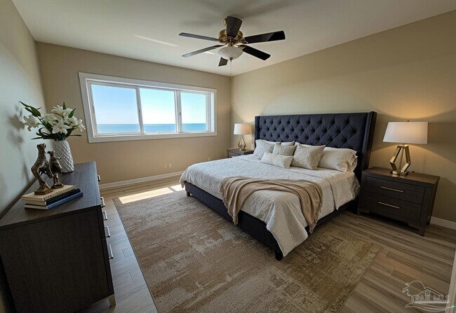 Building Photo - 825 Bayshore Dr