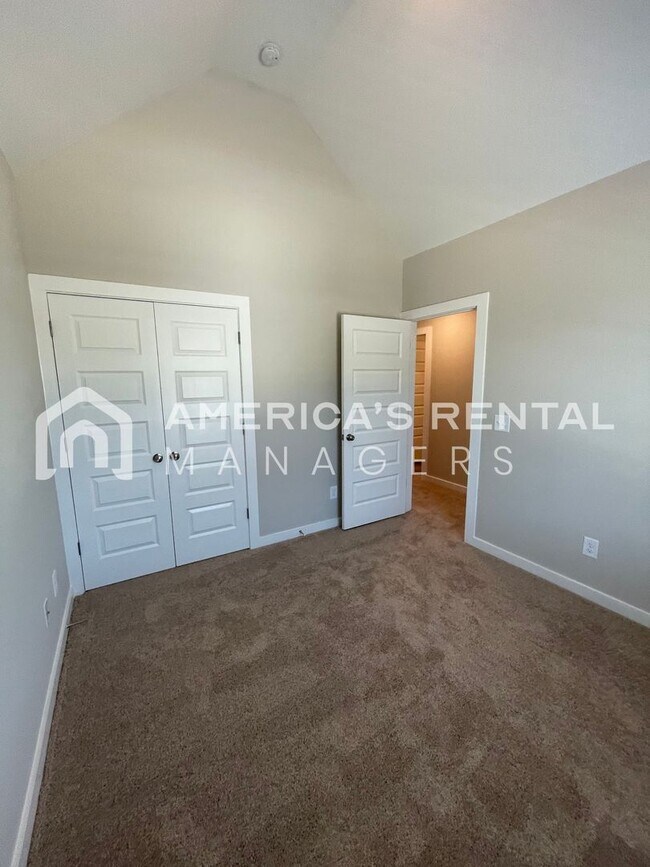 Building Photo - Home for Rent in Cullman, AL!! Available to View Now!!! SIGN A 13 MONTH LEASE BY 01/15/26 TO RECE...