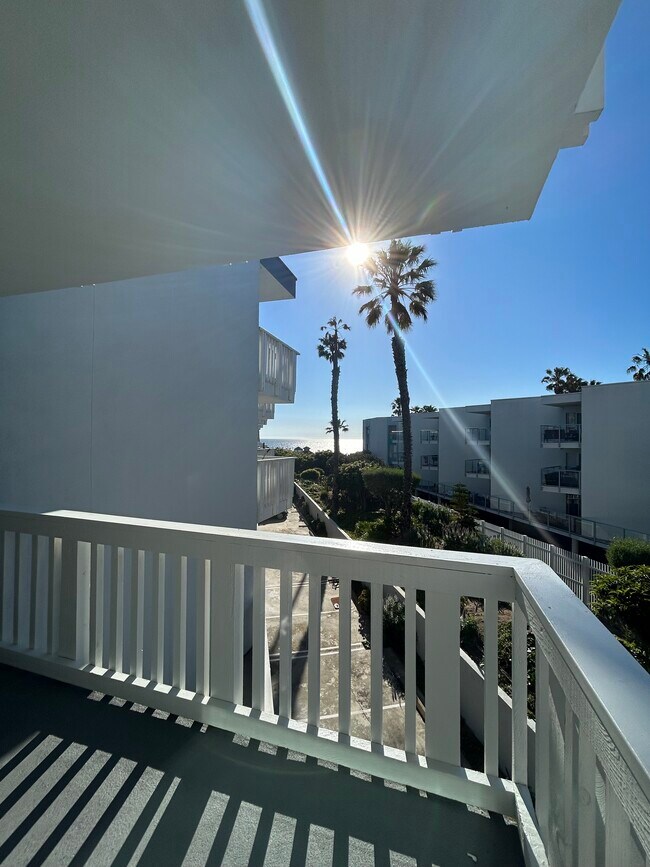 610 The Village 610 The Village Redondo Beach CA 90277 Apartment Finder